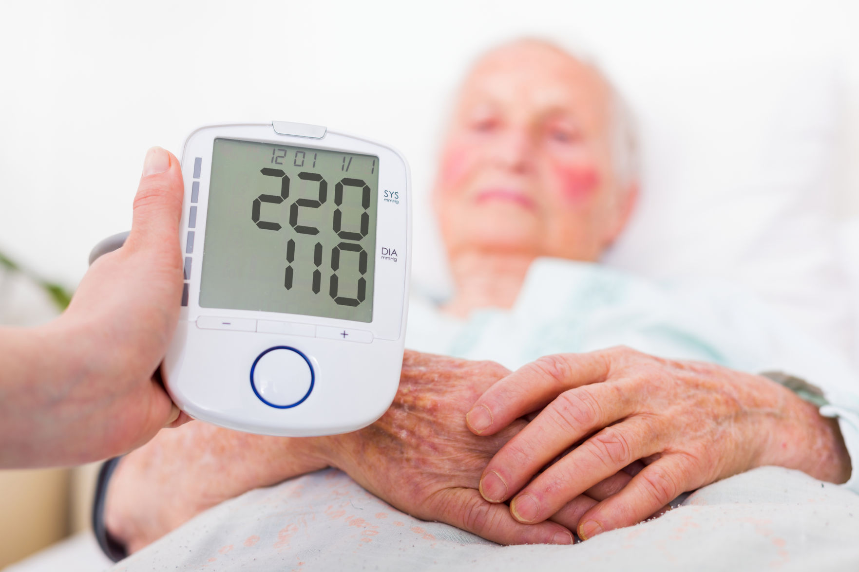 Hypertension climbs for men, drops for women